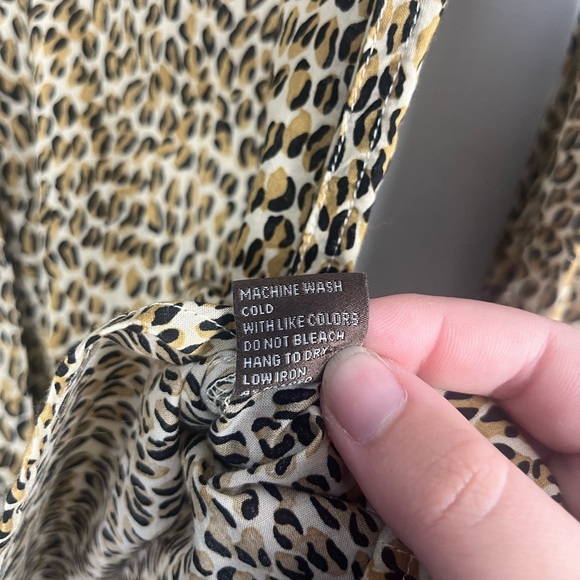 J. McLaughlin Womens Multicolor Leopard Print Long Sleeve Button Up Shirt XS - Picture 5 of 6